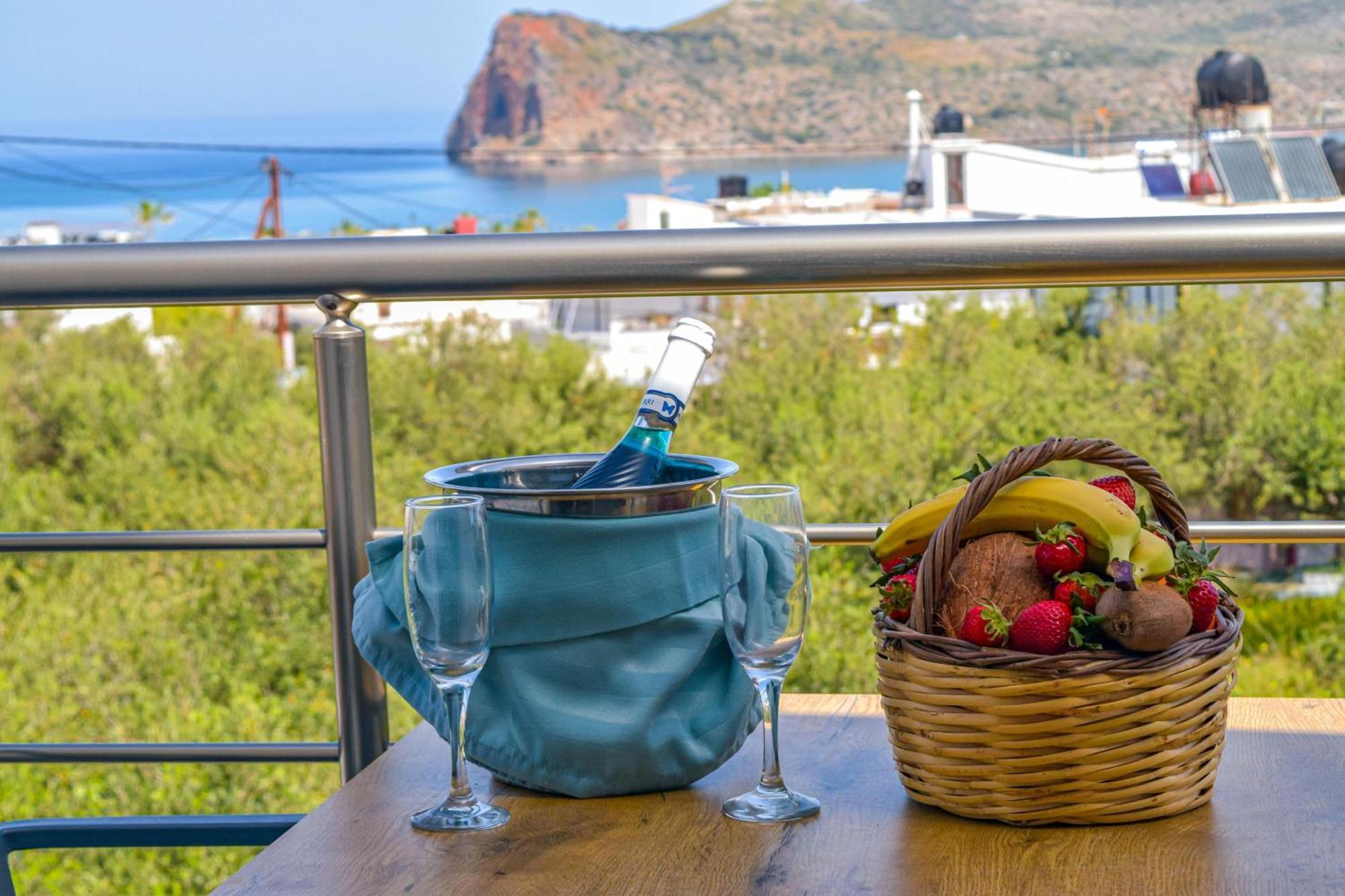 Sun Flower Villas With Sea View Agia Marina Zewnętrze zdjęcie
